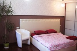 Квартира посуточно в Одессе на ул. Ванды Василевской, 13/2