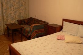 Квартира посуточно в Одессе на ул. Академика Королёва, 10