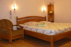 Квартира посуточно в Одессе на ул. Дерибасовская, 85-87