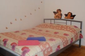 Квартира посуточно в Одессе на ул. Ванды Василевской, 15