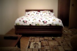Квартира посуточно в Одессе на ул. Тулузы, 5