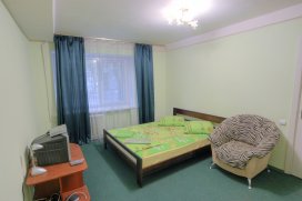 Квартира посуточно в Одессе на ул. Дерибасовская, 87