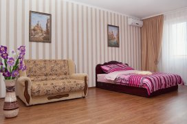 Квартира посуточно в Одессе на ул. Марины Цветаевой, 13